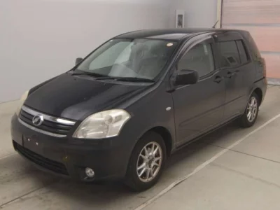 Toyota RAUM