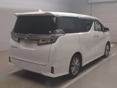 Toyota VELLFIRE  с аукциона в Японии
