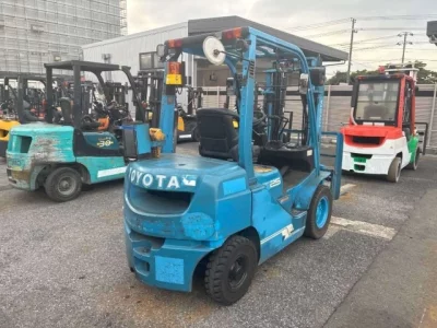Toyota FORKLIFT