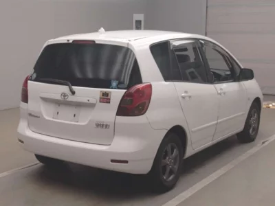 Toyota COROLLA SPACIO
