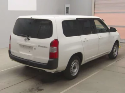 Toyota PROBOX  с аукциона в Японии