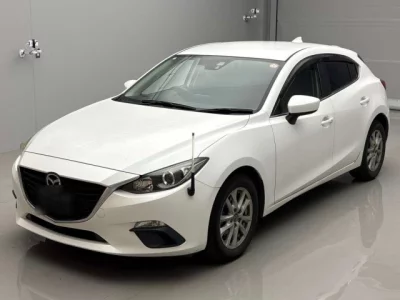 Mazda AXELA  с аукциона в Японии