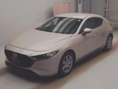 Mazda MAZDA3  с аукциона в Японии