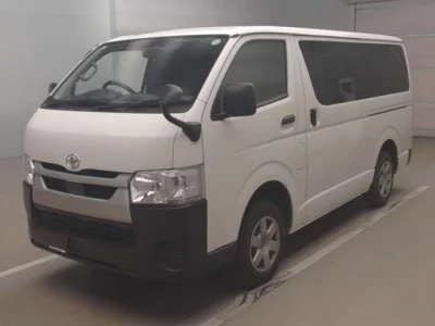 Toyota HIACE VAN  с аукциона в Японии
