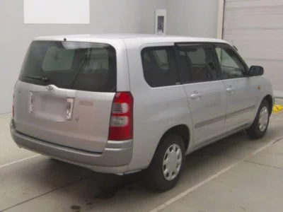 Toyota SUCCEED