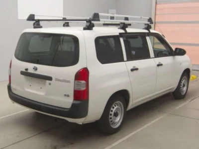 Toyota PROBOX  с аукциона в Японии