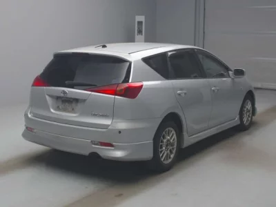 Toyota CALDINA  с аукциона в Японии