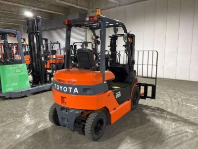 Toyota FORKLIFT