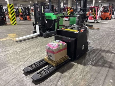 Toyota FORKLIFT