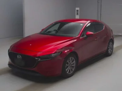 Mazda MAZDA3  с аукциона в Японии