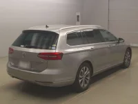 Volkswagen PASSAT VARIANT лот № 81028 оценка 3.5  с аукциона в Японии 1
