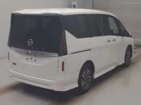 Nissan SERENA лот № 2067 оценка 4  с аукциона в Японии 1