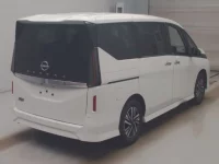 Nissan SERENA лот № 2086 оценка 4  с аукциона в Японии 1