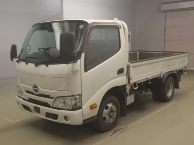 Hino DUTRO  с аукциона в Японии