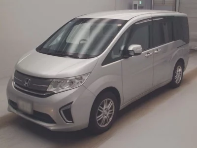 Honda STEP WAGON  с аукциона в Японии