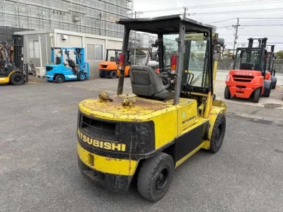 Mitsubishi FORKLIFT