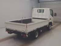Toyota DYNA лот № 63522 оценка 3.5  с аукциона в Японии 1