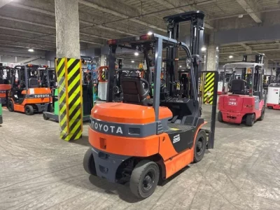 Toyota FORKLIFT