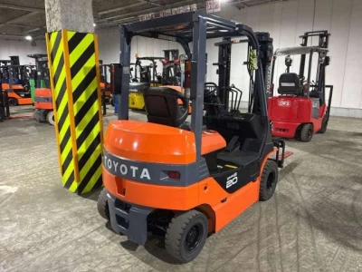 Toyota FORKLIFT