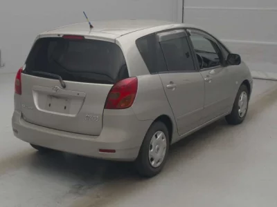 Toyota COROLLA SPACIO