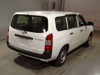 Toyota PROBOX  с аукциона в Японии