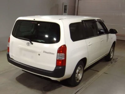 Toyota PROBOX  с аукциона в Японии