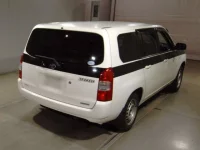 Toyota SUCCEED лот № 62010 оценка 3  с аукциона в Японии 1