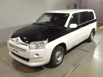 Toyota SUCCEED  с аукциона в Японии