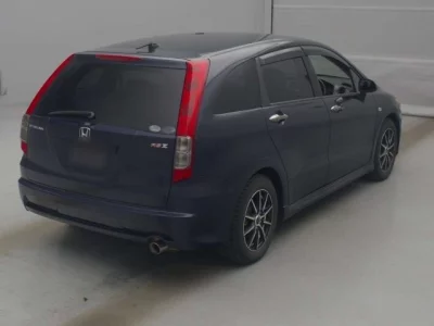 Honda STREAM  с аукциона в Японии