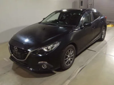 Mazda AXELA  с аукциона в Японии