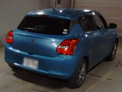 Suzuki SWIFT  с аукциона в Японии