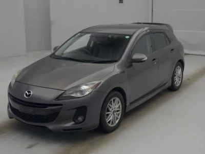 Mazda AXELA  с аукциона в Японии