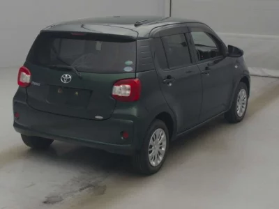 Toyota PASSO  с аукциона в Японии