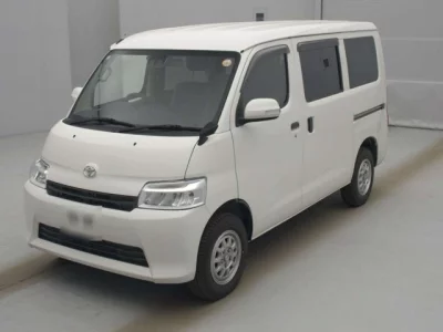 Toyota TOWN ACE VAN  с аукциона в Японии