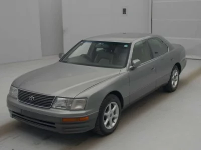 Toyota CELSIOR  с аукциона в Японии