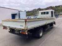 Toyota DYNA лот № 76203 оценка RA  с аукциона в Японии 1