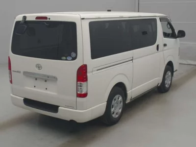 Toyota REGIUS ACE VAN