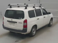 Toyota SUCCEED лот № 76026 оценка 3.5  с аукциона в Японии 1