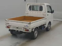 Toyota PIXIS TRUCK лот № 73007 оценка 3  с аукциона в Японии 1