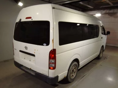 Toyota HIACE VAN  с аукциона в Японии