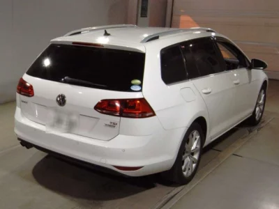 Volkswagen GOLF VARIANT
