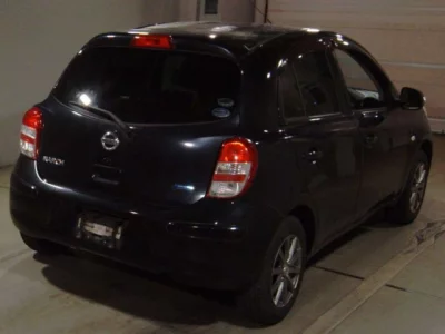 Nissan MARCH  с аукциона в Японии