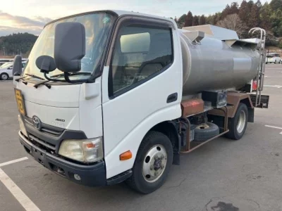 Toyota DYNA  с аукциона в Японии
