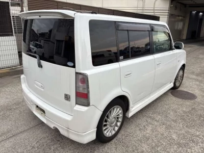 Toyota BB