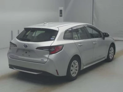 Toyota COROLLA TOURING  с аукциона в Японии