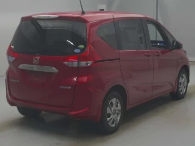 Honda FREED  с аукциона в Японии
