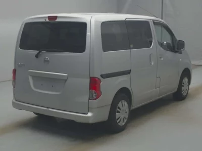 Nissan NV200  с аукциона в Японии