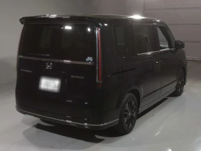 Honda STEP WAGON  с аукциона в Японии