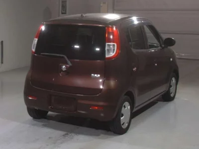 Suzuki MRWAGON