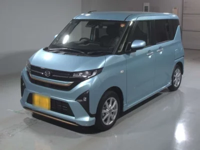 Daihatsu MOVE  с аукциона в Японии